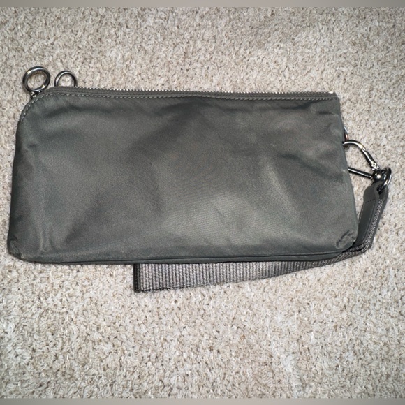 Lululemon Curved Wristlet Grey Sage - Picture 5 of 7